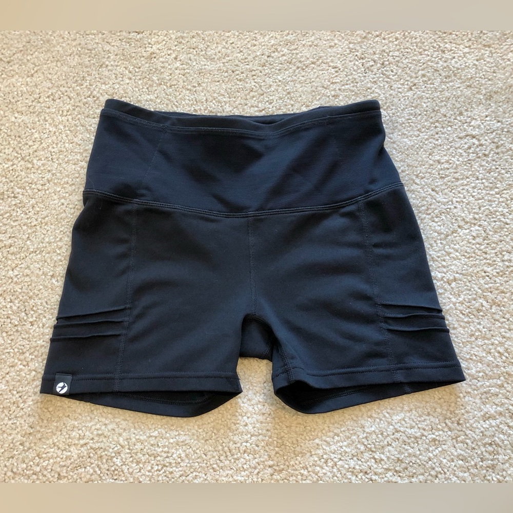 Oiselle Straighaway Shorts, size 2
